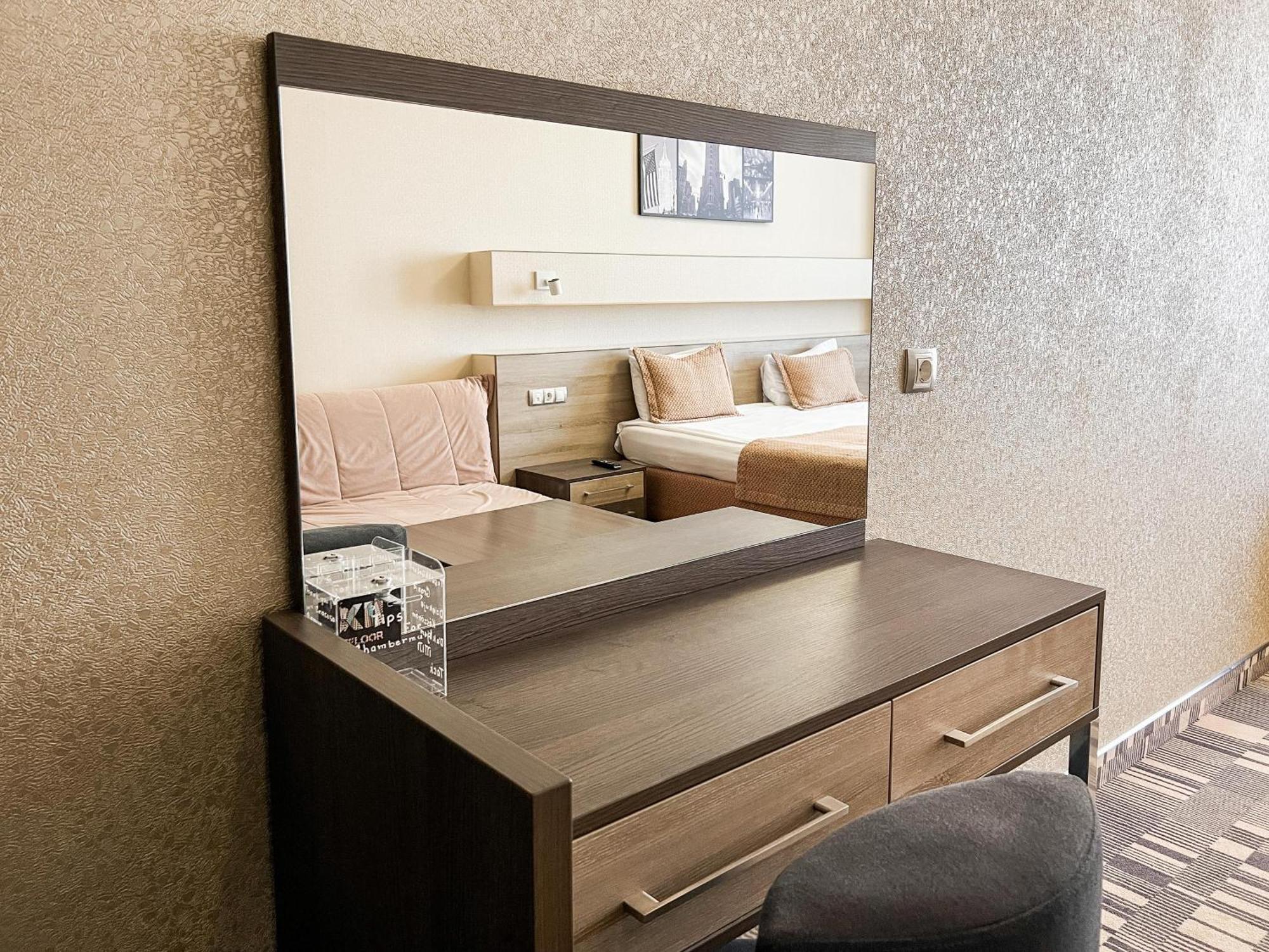 12Th Floor Apartments Odessa Exterior foto