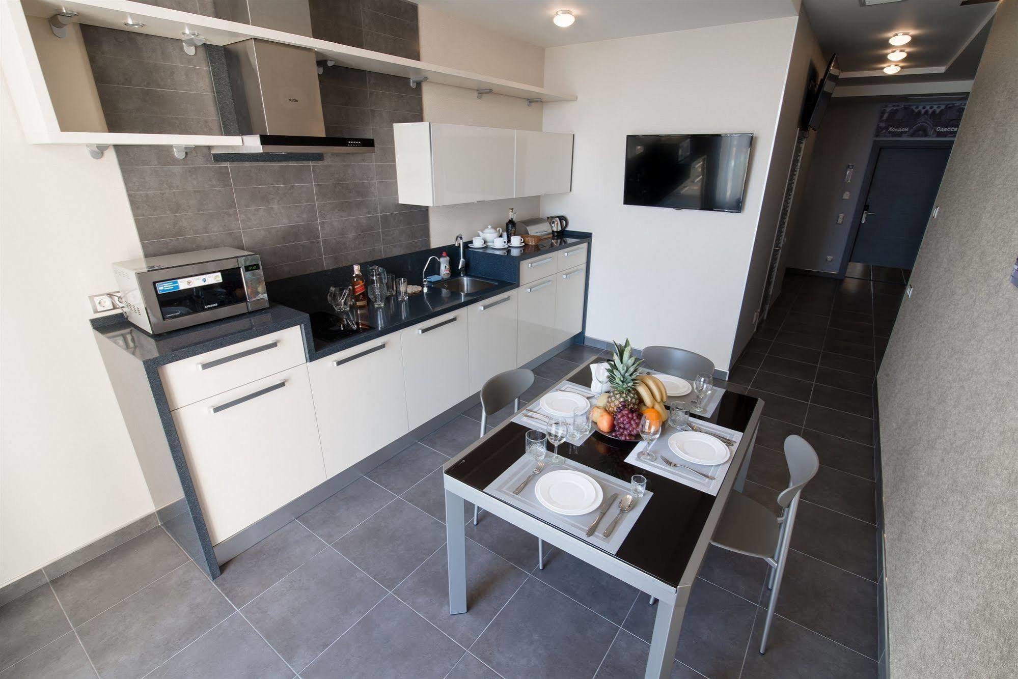 12Th Floor Apartments Odessa Exterior foto